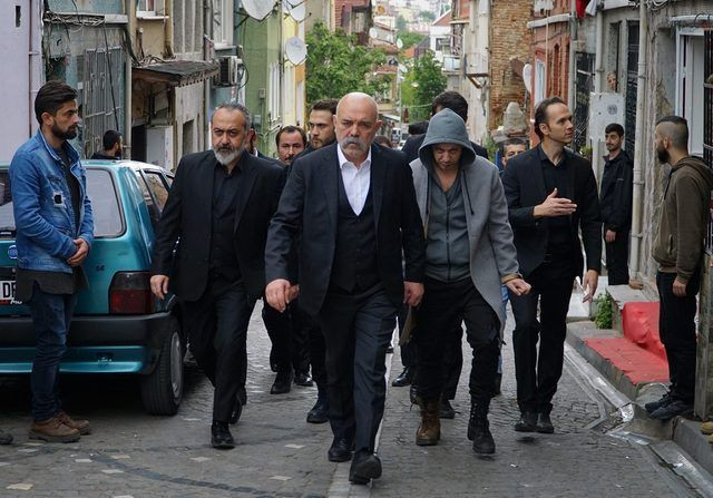 Çukur'da veda mı var? Gerilim yükseliyor - Resim: 1