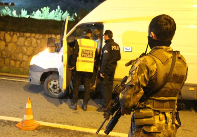 Sarar ailesinin soyulma olayında yeni gelişme Türk İnterpol'ü devreye girdi - Resim: 1