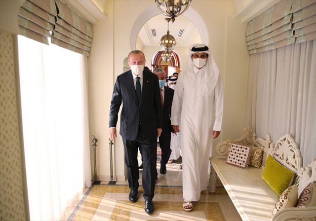 Cumhurbaşkanı Erdoğan Katar Emiri Şeyh Temim bin Hamed Al Sani ile görüştü - Resim: 0