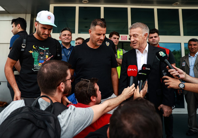 Maxi Gomez, Trabzonspor için İstanbul'da! Ahmet Ağaoğlu'ndan Fenerbahçe sözleri - Resim: 1