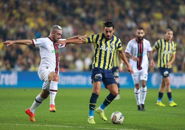 Kadıköy'de nefes kesen maç, muhteşem gece! Gol düellosunda kazanan Fenerbahçe! - Resim: 5