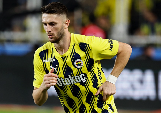 Fener'e piyango vurdu! Yıldız futbolcuya rekor teklif - Resim: 2