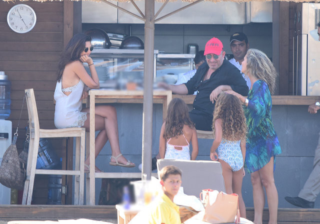 Cem Yılmaz'ın "Yatakta kopuyorduk" diyen sevgilisi hamile - Resim: 1