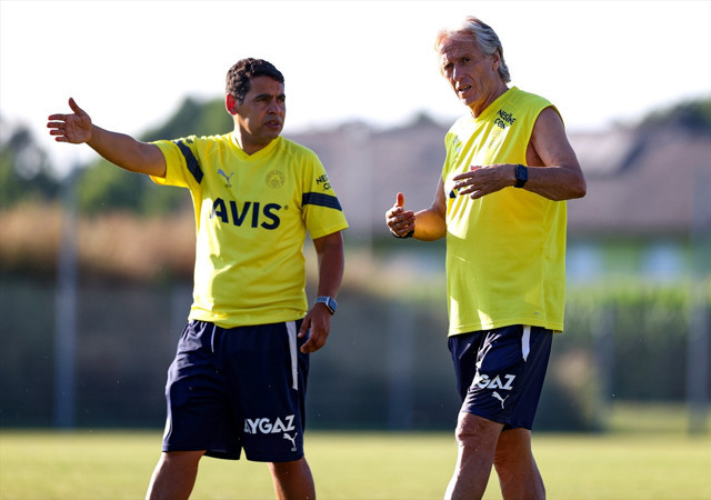 Fenerbahçe'ye Dinamo Kiev maçı öncesi sakatlardan müjde! - Resim: 0