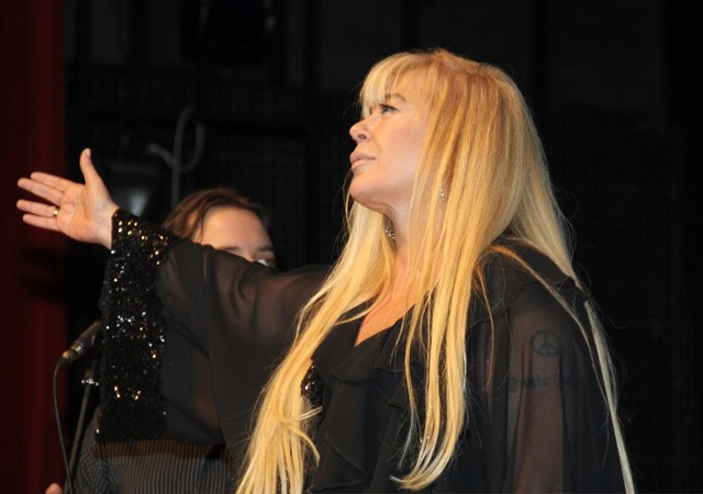 Zerrin Özer acayip zayıfladı son haline bakın  - Resim: 2