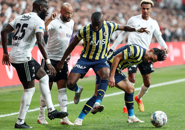 Beşiktaş Fenerbahçe maçında gol sesi çıkmadı! Ezeli rekabette puanlar paylaşıldı - Resim: 7