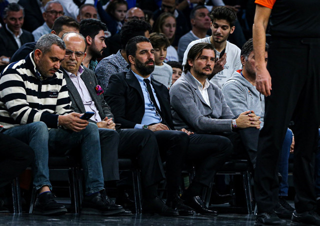 Anadolu Efes'ten Maccabi FOX'a 20 sayı fark - Resim: 0