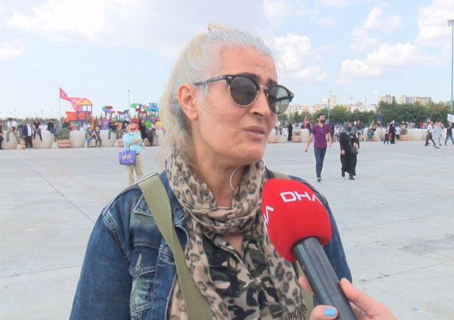 Aşı karşıtlarının mitinginde dikkat çeken detay; aralarında 2 doz aşı olanlar da fazla - Resim: 3