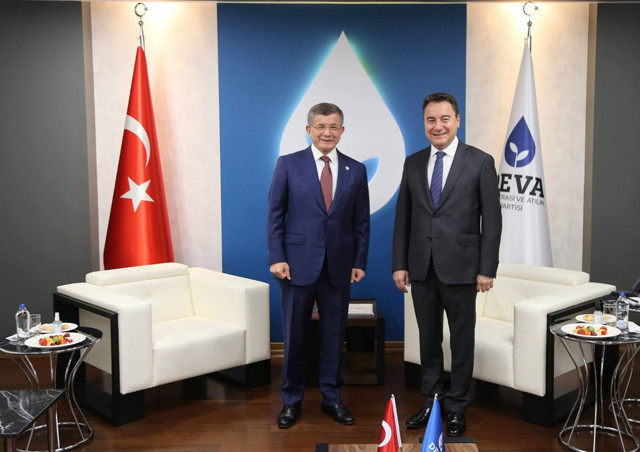 Ahmet Davutoğlu ile Ali Babacan buluştu! Babacan ve Davutoğlu neler konuştu? - Resim: 1