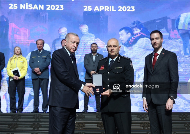 Cumhurbaşkanı Erdoğan: Kara gün dostlarımızın hepsini tanıyoruz - Resim: 3