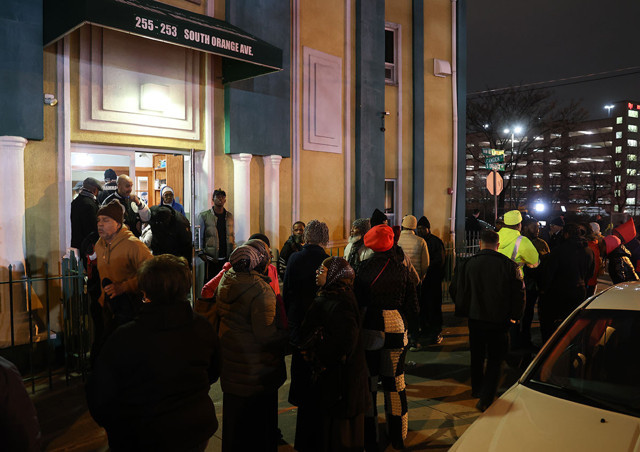 ABD'de siyahi Müslümanlara ait caminin imamı, sabah namazında öldürüldü! Dinler arası ittifak - Resim: 0