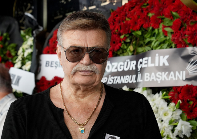 Oyuncu Murat Soydan son yolculuğuna uğurlandı - Resim: 1