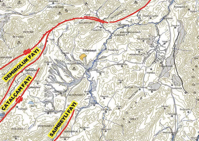 Depremler sonrası herkesi korku sardı! Türkiye mahalle mahalle bu haritayı inceliyor - Resim: 1