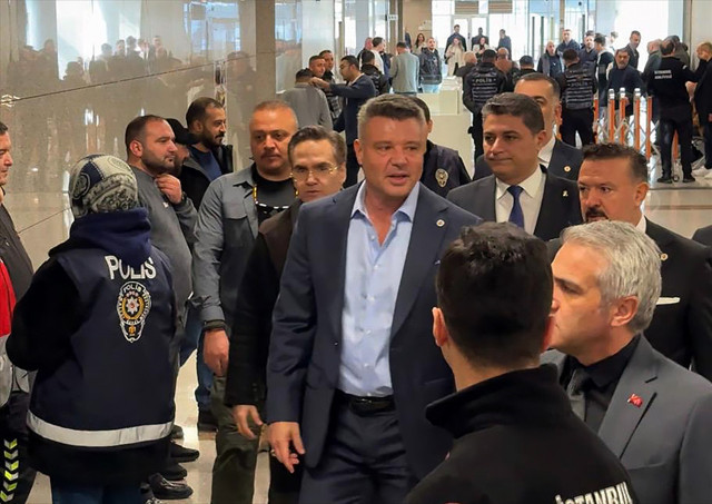 Fenerbahçeli futbolcu Mert Hakan Yandaş tahliye edildi - Resim: 0