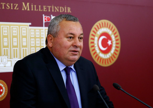 MHP'li Enginyurt'tan Erdoğan'a çağrı: Bülent Arınç susturulsun artık - Resim: 0
