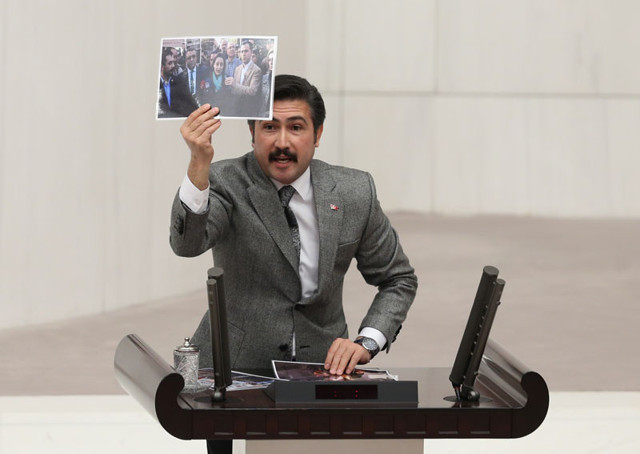 TBMM'de FETÖ'nün siyasi ayağı kavgası CHP'li Mahmut Tanal'ı çıldırtan fotoğraflar - Resim: 1