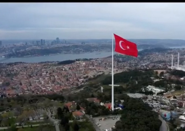 Cumhurbaşkanı Erdoğan'dan Cuma namazı çıkışı açıklamalar sizden ricam tedbirlere uyalım - Resim: 1