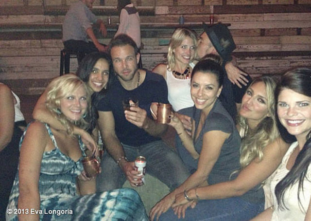 O artık bekar bir kadın - Resim: 3