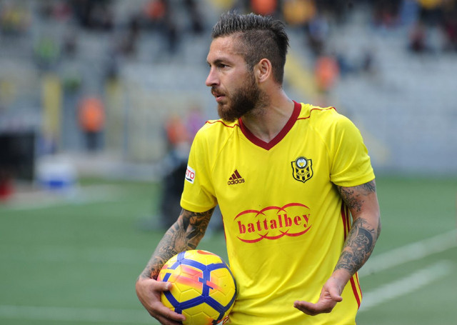 Adem Büyük'ten Abdullah Avcı'ya olay tepki! 'Başka kılıf bulamadın mı acaba?' - Resim: 0