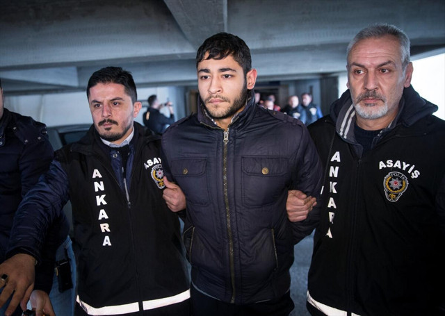 Ceren Damar'ı öldüren sanık eski sevgilisini uygunsuz fotoğraflarıyla tehdit etmiş - Resim: 1