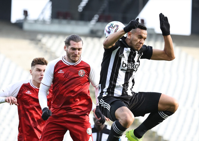 Lider Beşiktaş'ın yürüyüşünü Fatih Karagümrük'te durduramadı - Resim: 1