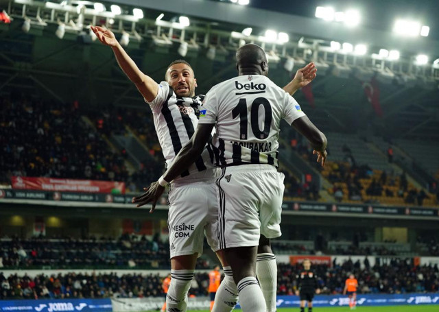 Aboubakar yine boş geçmedi! Beşiktaş Başakşehir'i deplasmanda devirdi - Resim: 4