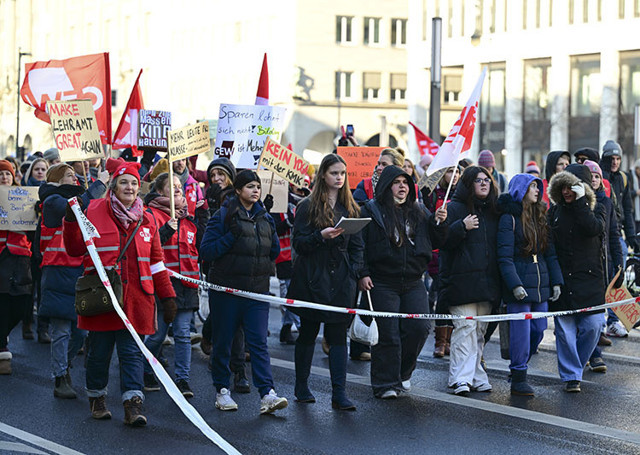 1 Mayıs'ta Avrupa'nın gündemi hayat pahalılığı! - Resim: 1