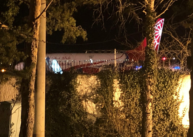 Bağdat’tan Ankara Esenboğa Havalimanı’na gelen uçaktaki 57 kişi karantinaya alındı - Resim: 1