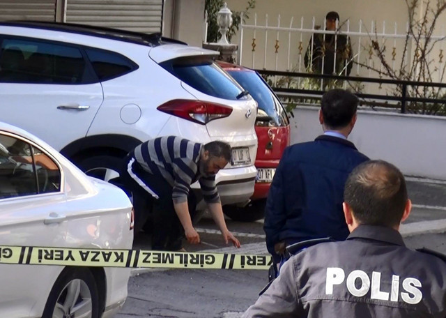 Antalya'da şizofreni hastası ailesine dehşet saçtı - Resim: 1