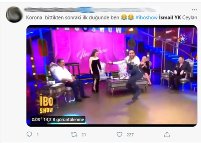 İbo Show'a konuk olan İsmail YK'nın dansı sosyal medyayı salladı! - Resim: 0