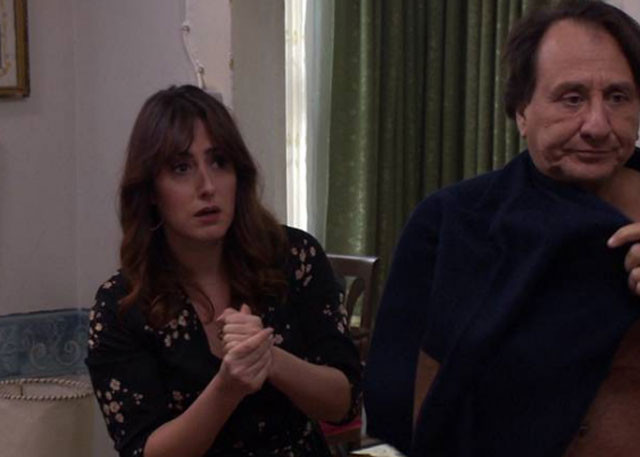 Arka Sokaklar'ın yeni transferine bakın! Hüsnü'yü fena baştan çıkaracak - Resim: 3