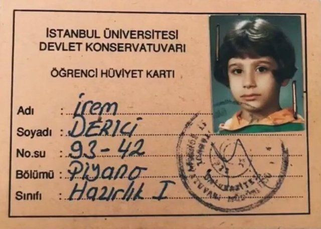 Ünlü isimler 'Minnettarız' diyerek paylaştı 23 Nisan paylaşımları dikkat çekti - Resim: 4