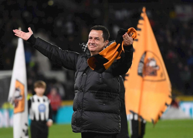 Acun Ilıcalı genç kalmak uğruna bakın ne yaptı! Son hali Kuşum Aydın'a benzetildi "yok artık" - Resim: 2