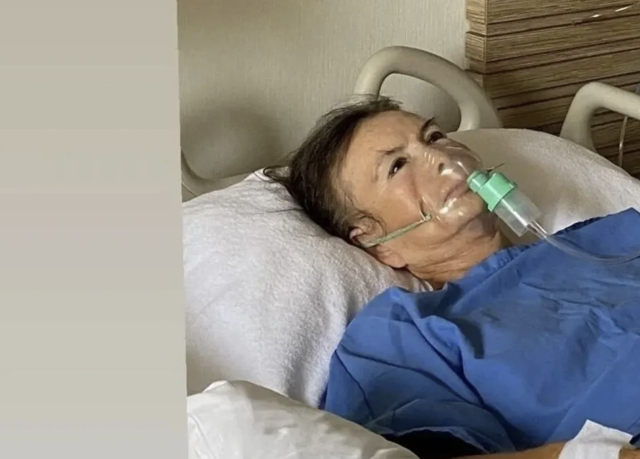 Yeşilçam efsanesi Filiz Akın hayatını kaybetti - Resim: 2