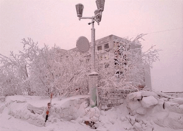 Burada yaşam çok zor! En kirli şehirde kış resmen cehennem... - Resim: 3