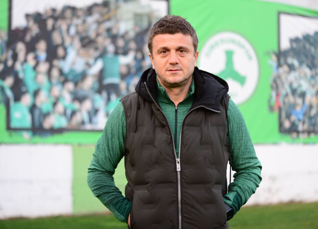 Süper Lig'de bir hoca daha istifa etti - Resim: 0