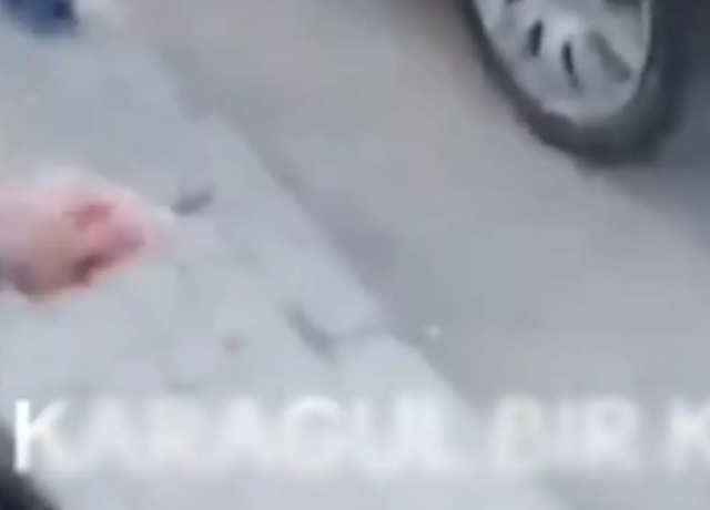 Dehşet! TikTok fenomeni kadın canlı yayın açıp kadın bıçakladı - Resim: 0