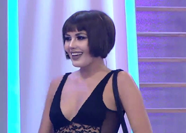 Bahar Candan yine olay oldu "Lahmacun küreği gibi" - Resim: 4