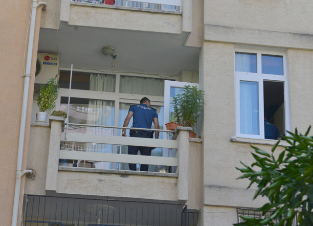 Adana'da anne ile oğlunun menemen tartışması olaylı bitti - Resim: 0