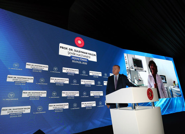 Cumhurbaşkanı Erdoğan'dan net mesaj: Ya masada ya sahada acı tecrübelerle anlayacaklar - Resim: 0