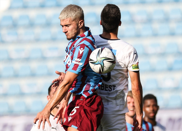 Trabzonspor konuk olduğu Kasımpaşa'yı tek golle geçti - Resim: 2