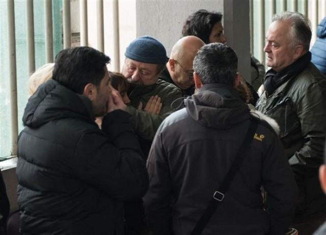 Olgun Şimşek gözyaşlarına boğuldu - Resim: 4