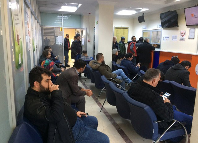 İzdiham oldu sistem durdu! İşte en kolay kimlik alma yöntemi - Resim: 2