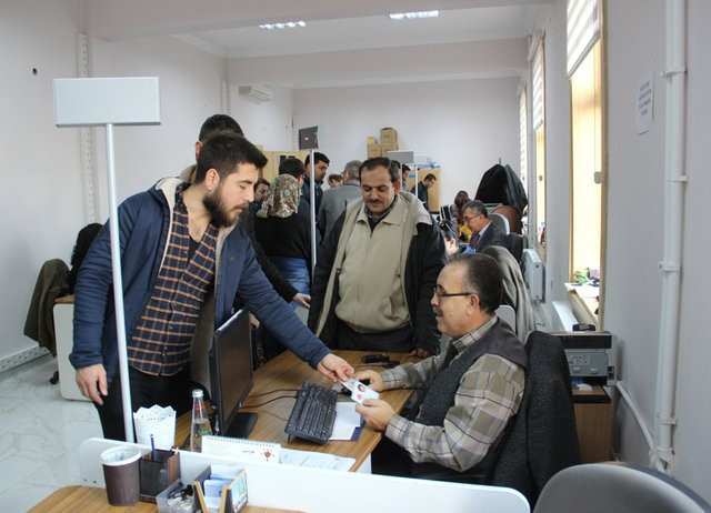 İzdiham oldu sistem durdu! İşte en kolay kimlik alma yöntemi - Resim: 3