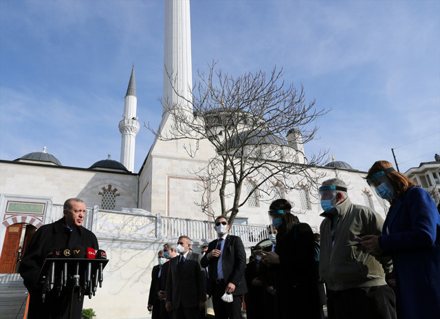 Cumhurbaşkanı Erdoğan'dan son dakika flaş açıklamalar! CHP il Başkanı DHKP-C militanı - Resim: 0