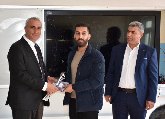 Hani İlçe Milli Eğitim Müdürü Zeki Kaya hayatını kaybetti - Resim: 0