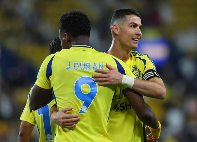 Galatasaray'la temas kurdu! Eski Fenerbahçeli her an 'Aslan' olabilir - Resim: 1