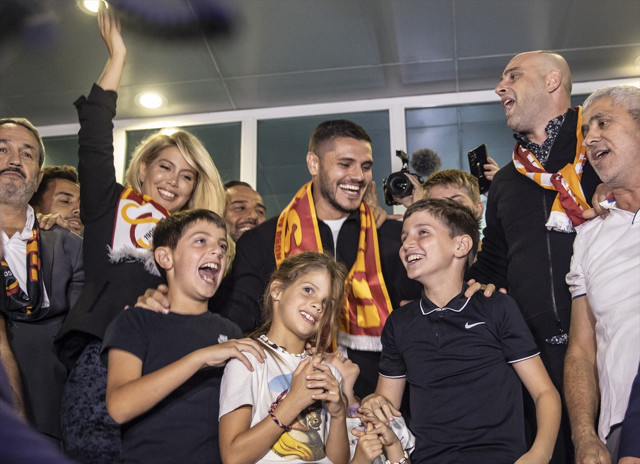 Galatasaray'ın yeni yıldızı Mauro Icardi İstanbul'da! İşte ilk sözleri... - Resim: 2