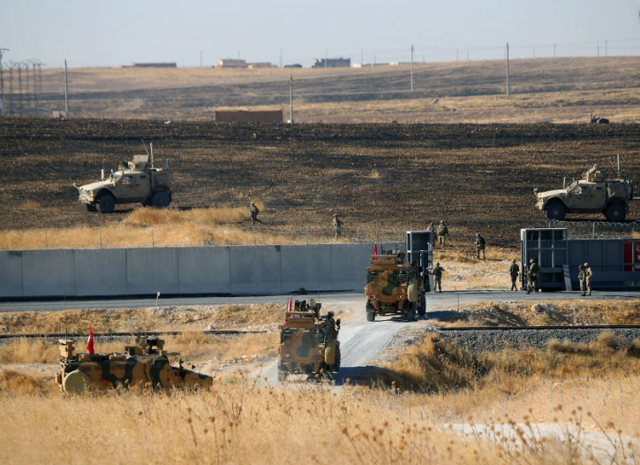 Fransa Cumhurbaşkanı Macron'dan YPG'ye destek! Operasyon mesajı - Resim: 0