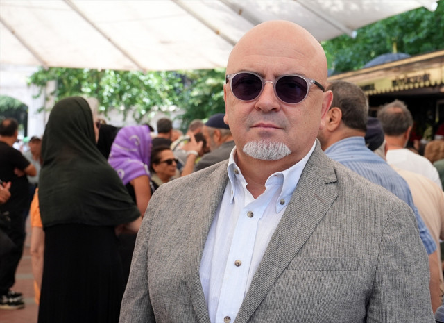 Oyuncu Murat Soydan son yolculuğuna uğurlandı - Resim: 0